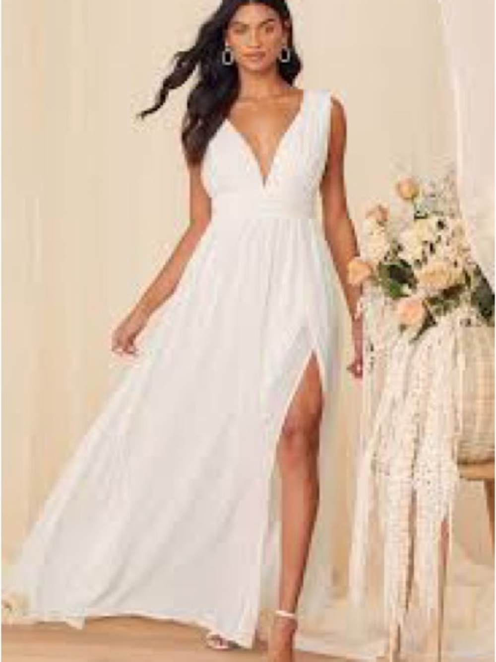 New Elegant White Lulus V-Neck Chiffon maxi/Wedding  Dress